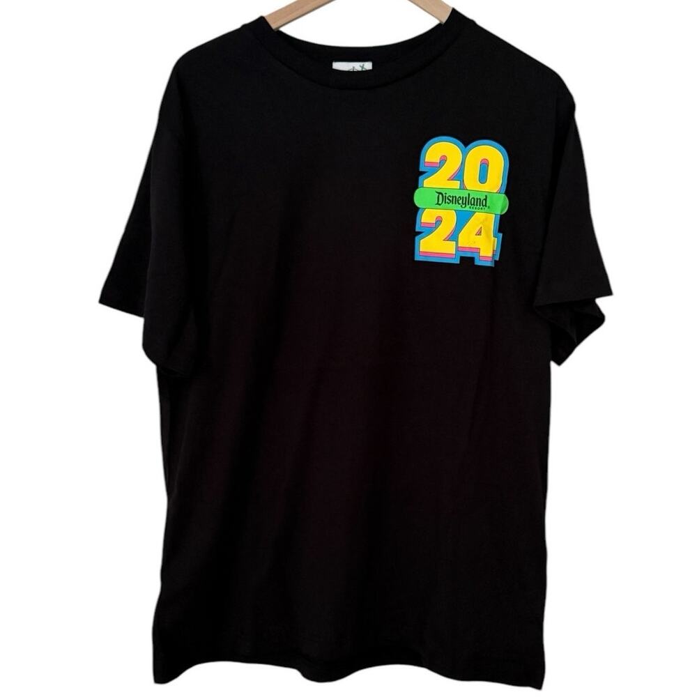 Disneyland 2024 Black Neon Mickey Mouse Crew Neck Short Sleeve T Shirt Large NEW